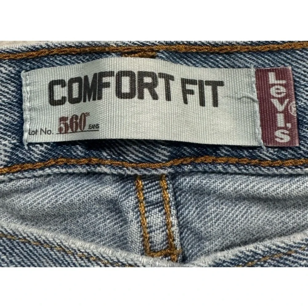 VTG Y2K Levi's 560 Jeans Mens 42x30 Blue Light Wash Comfort Fit Tapered Leg